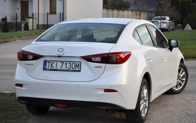 Mazda 3 cena 68800 przebieg: 90000, rok produkcji 2018 z Tarnobrzeg małe 781